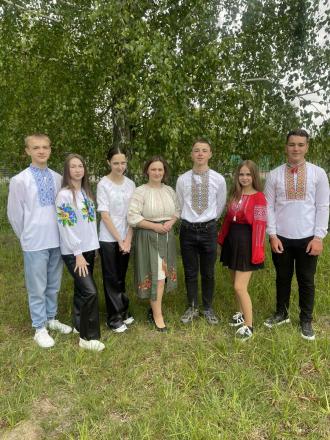 /Files/images/den_vishivanki/зображення_viber_2025-05-15_12-00-38-727.jpg