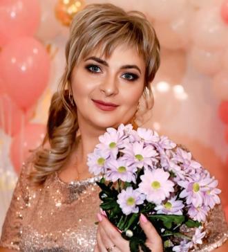 /Files/images/pedagogchn_pratsvniki/зображення_viber_2025-05-18_00-24-29-642.jpg